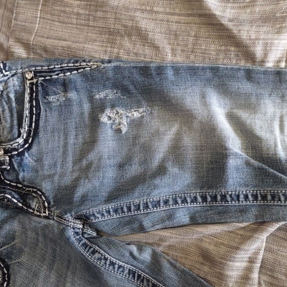 Miss Me Boy Cut Slightly distressed jeans size 27 - Picture 3 of 14